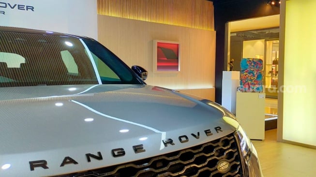 Simak Langsung Karya Seni Range Rover Boutique