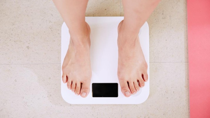5 Cara Turunkan Berat Badan, Apa Harus Lewatkan Sarapan?